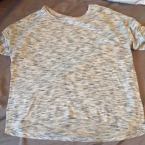 Lululemon boxy tee